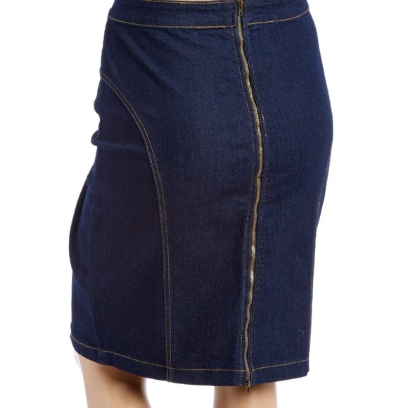 back zip denim skirt
